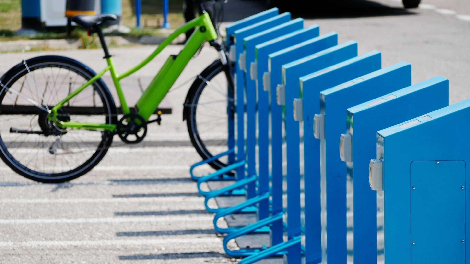 stazione di ricarica biciclette